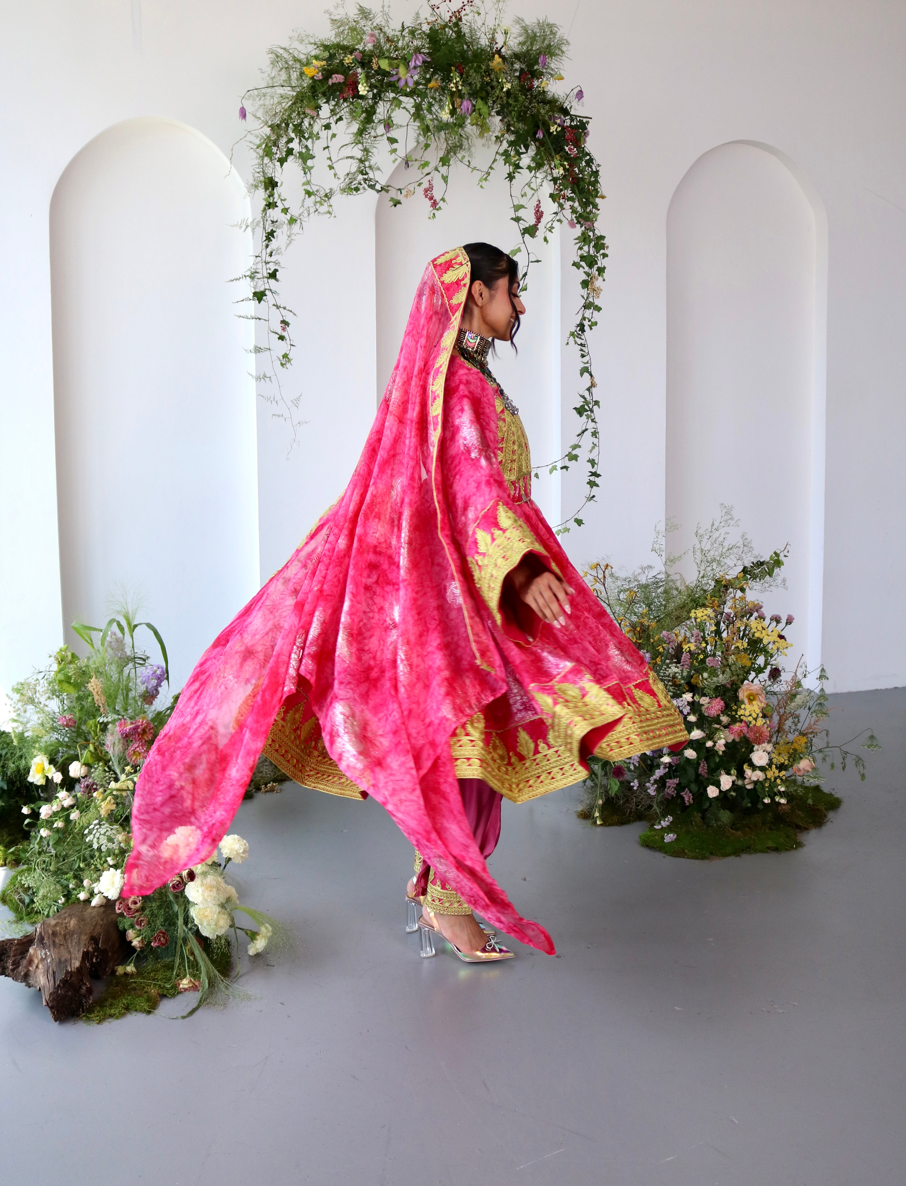 Farah Afghan Kuchi Dress (pink)