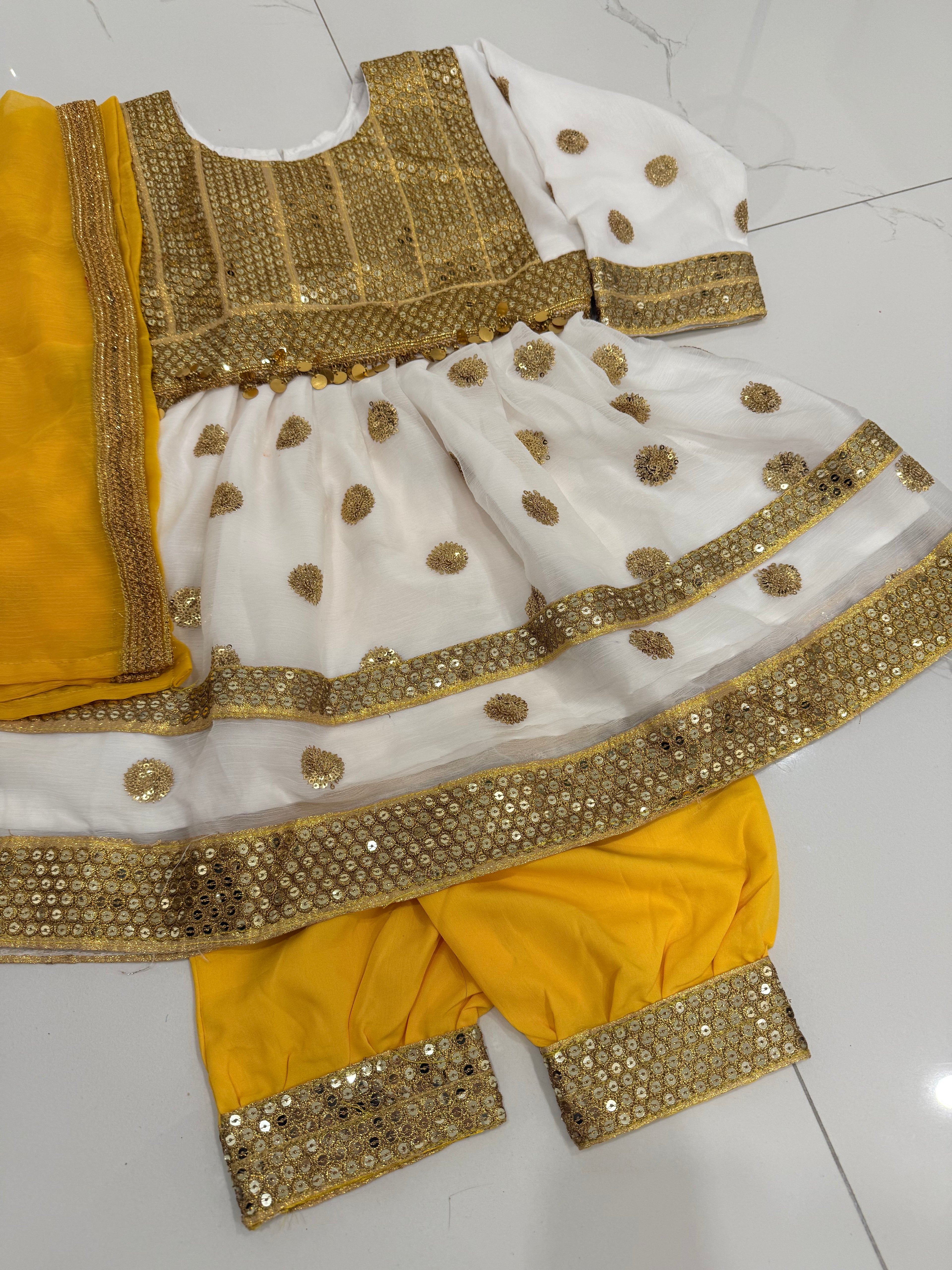 Kids Kuchi Clothes 4T