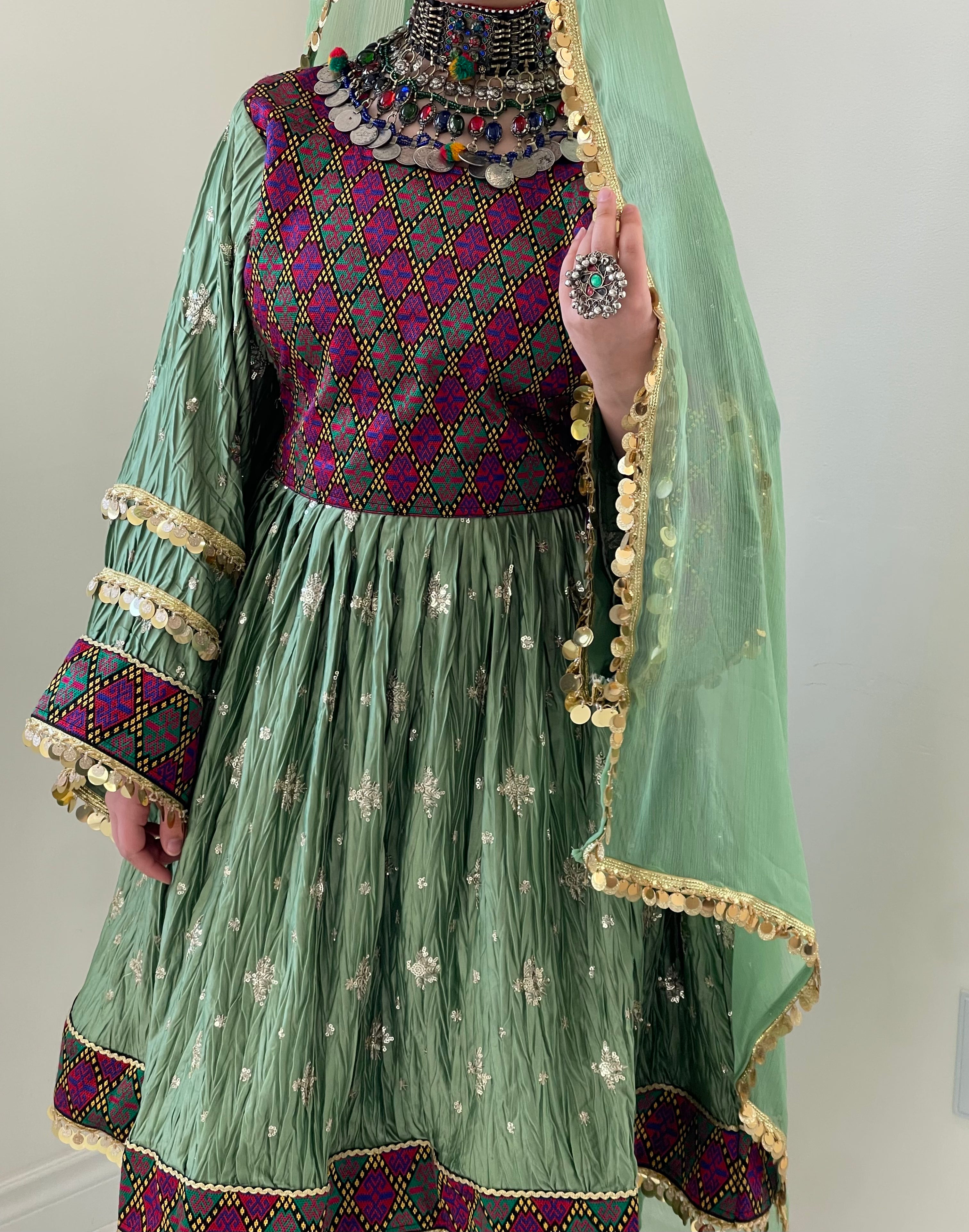 Marwa Afghan Kuchi Dress (green)