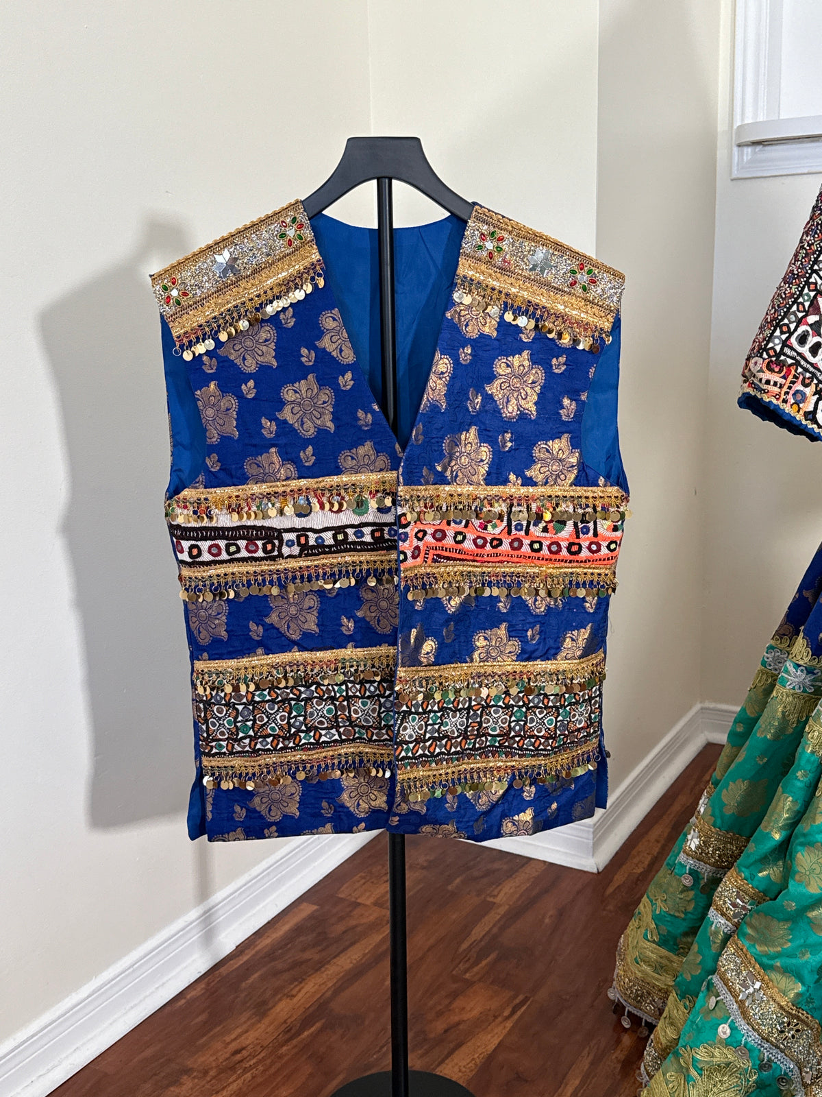 Afghan Kuchi Dress vest