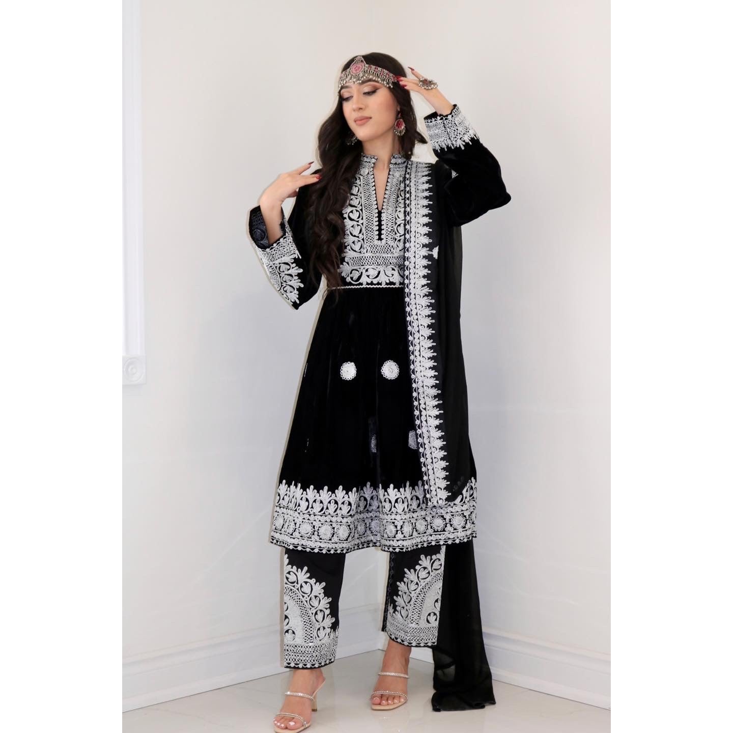 Nel Afghan Kuchi Dress Black/Silver embroidery
