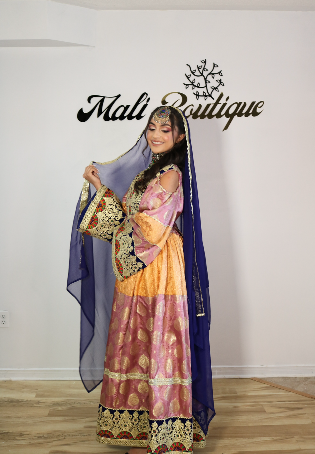 Noorii Afghan Kuchi Dress